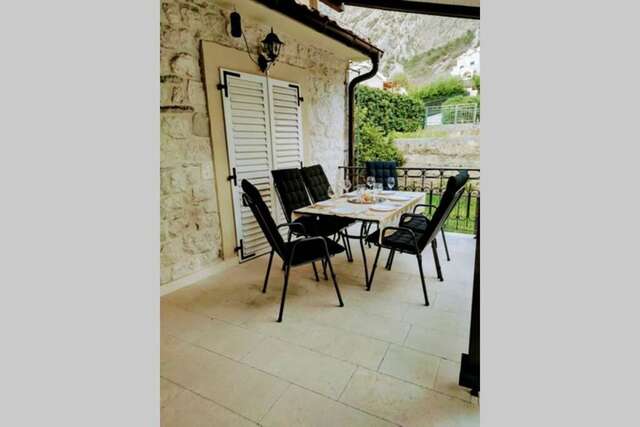 Апартаменты Luxury stone house amazing view Доброта-62