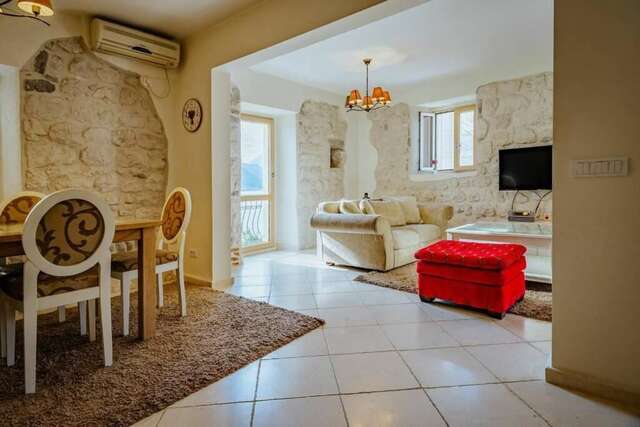 Апартаменты Luxury stone house amazing view Доброта-11